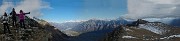 61 Al Termenone  nuvole ma sereno verso la Val Chiavenna e le Alpi